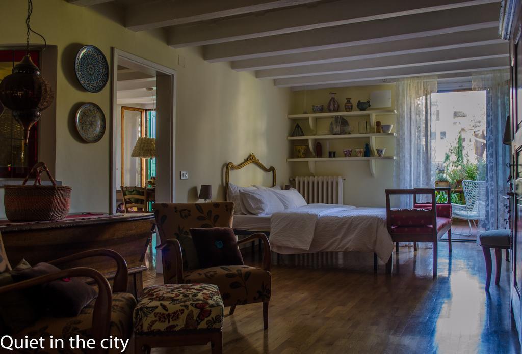 Quiet In The City Apartment *